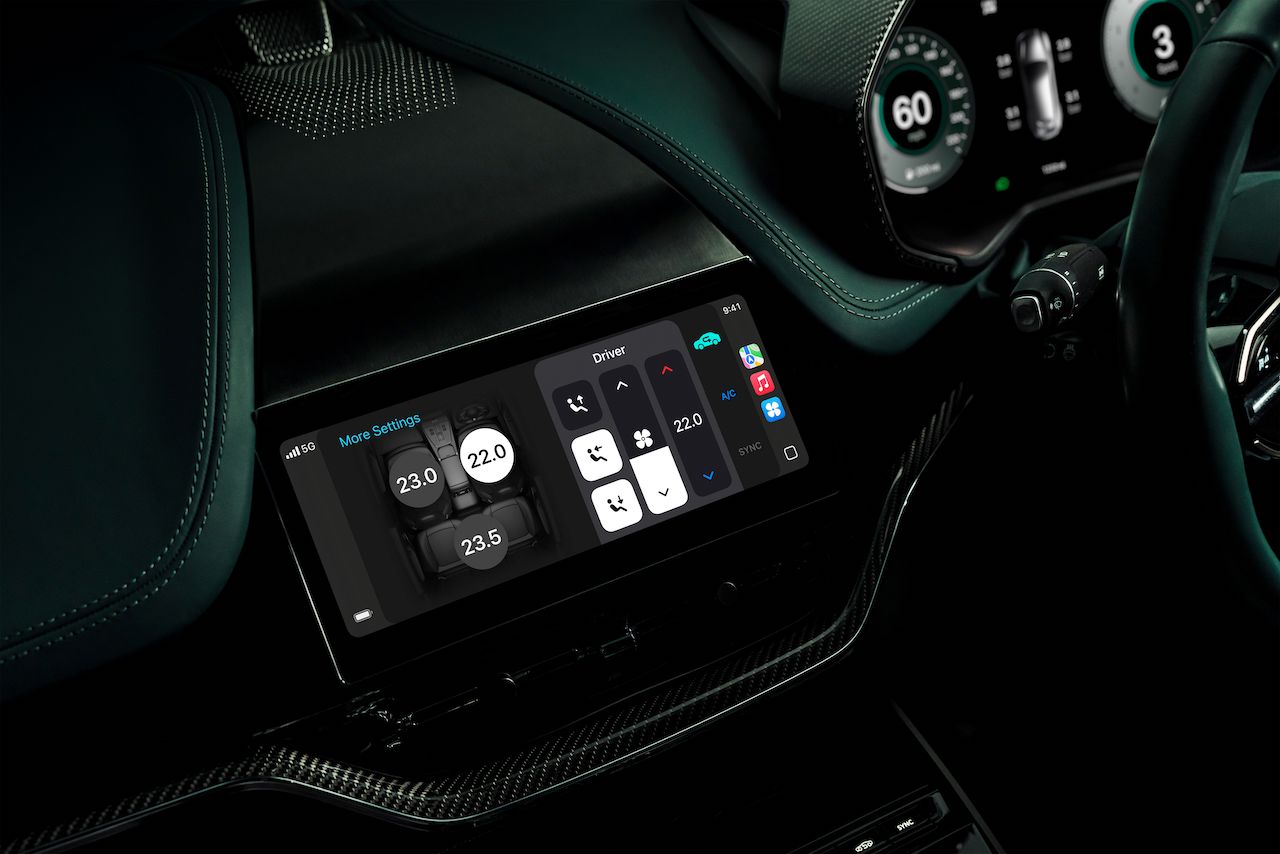 Aston Martin_Apple CarPlay Ultra_06